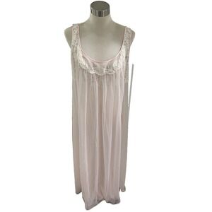Vtg Vanity Fair Lt Pink Long Gown Negligee Sz 38 Lace w/Chiffon Overlay Peignoir